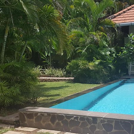 Villa Jati - Private Poolside Villa Central Lovina المظهر الخارجي الصورة