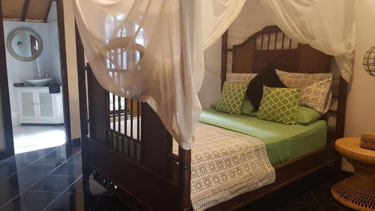 Villa Jati - Private Poolside Villa Central Lovina المظهر الخارجي الصورة