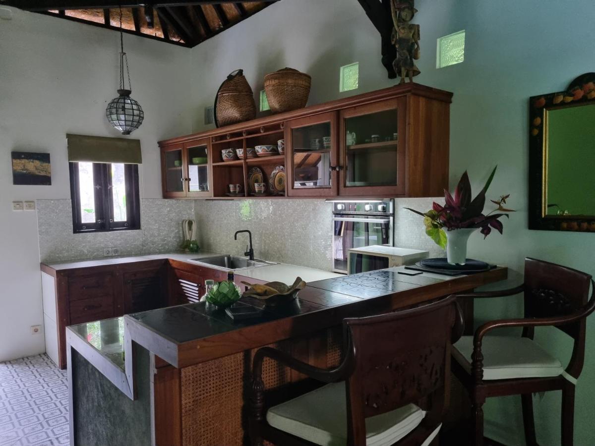 Villa Jati - Private Poolside Villa Central Lovina المظهر الخارجي الصورة